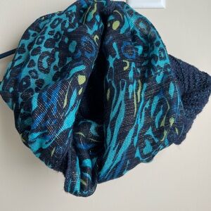 Casual night out- add color ♥️